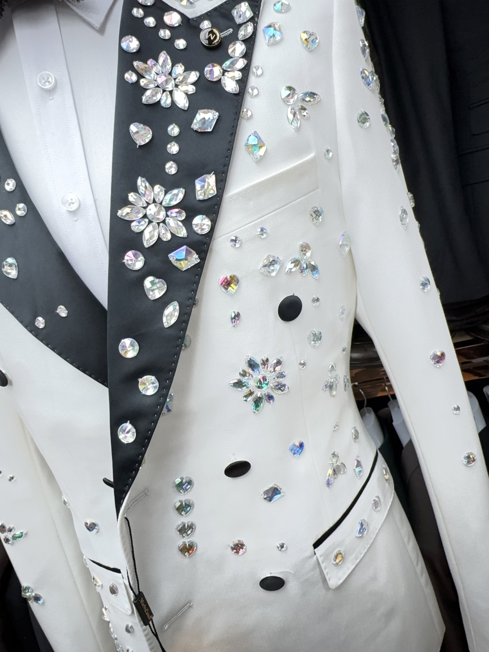 2025 Sparkly In Stock Crystals - Men Formal Wear Jacket recensie en prijs