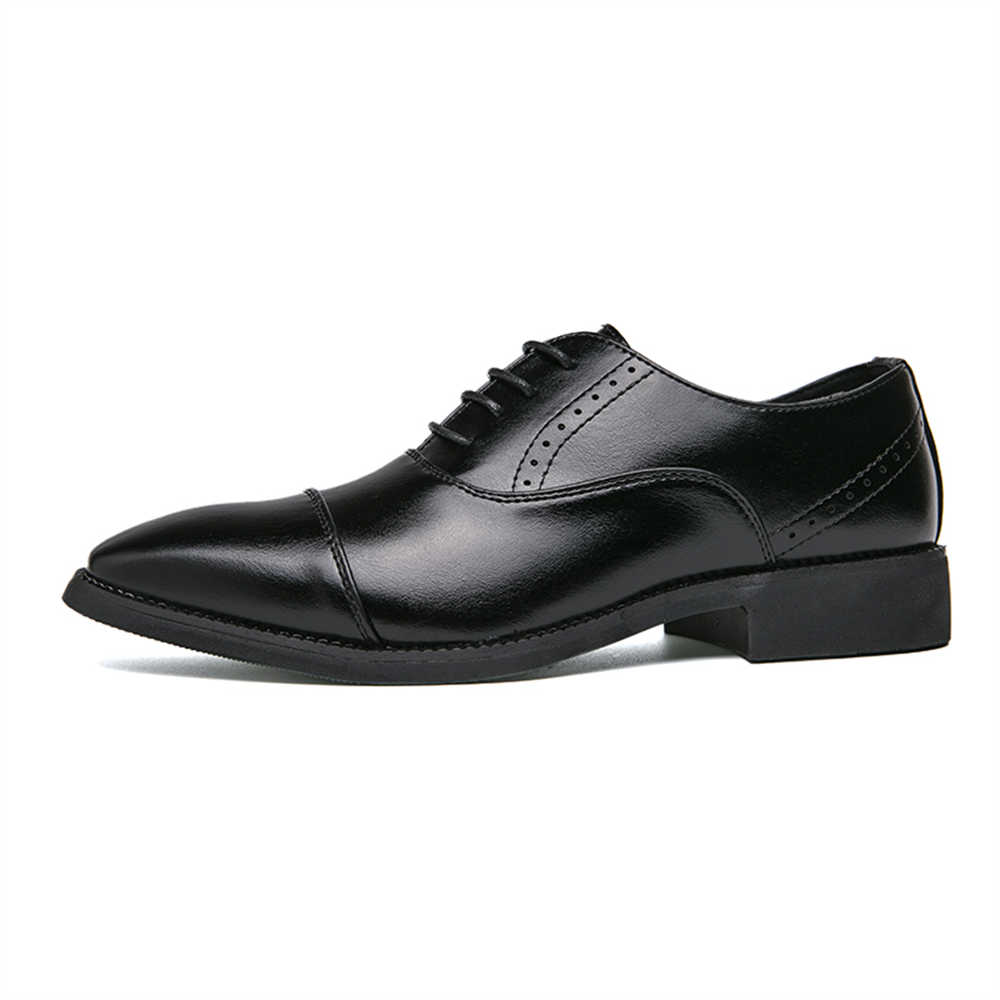 Number 44 Semi-formal Running  - Men Formal Wear With Sneakers recensie en prijs